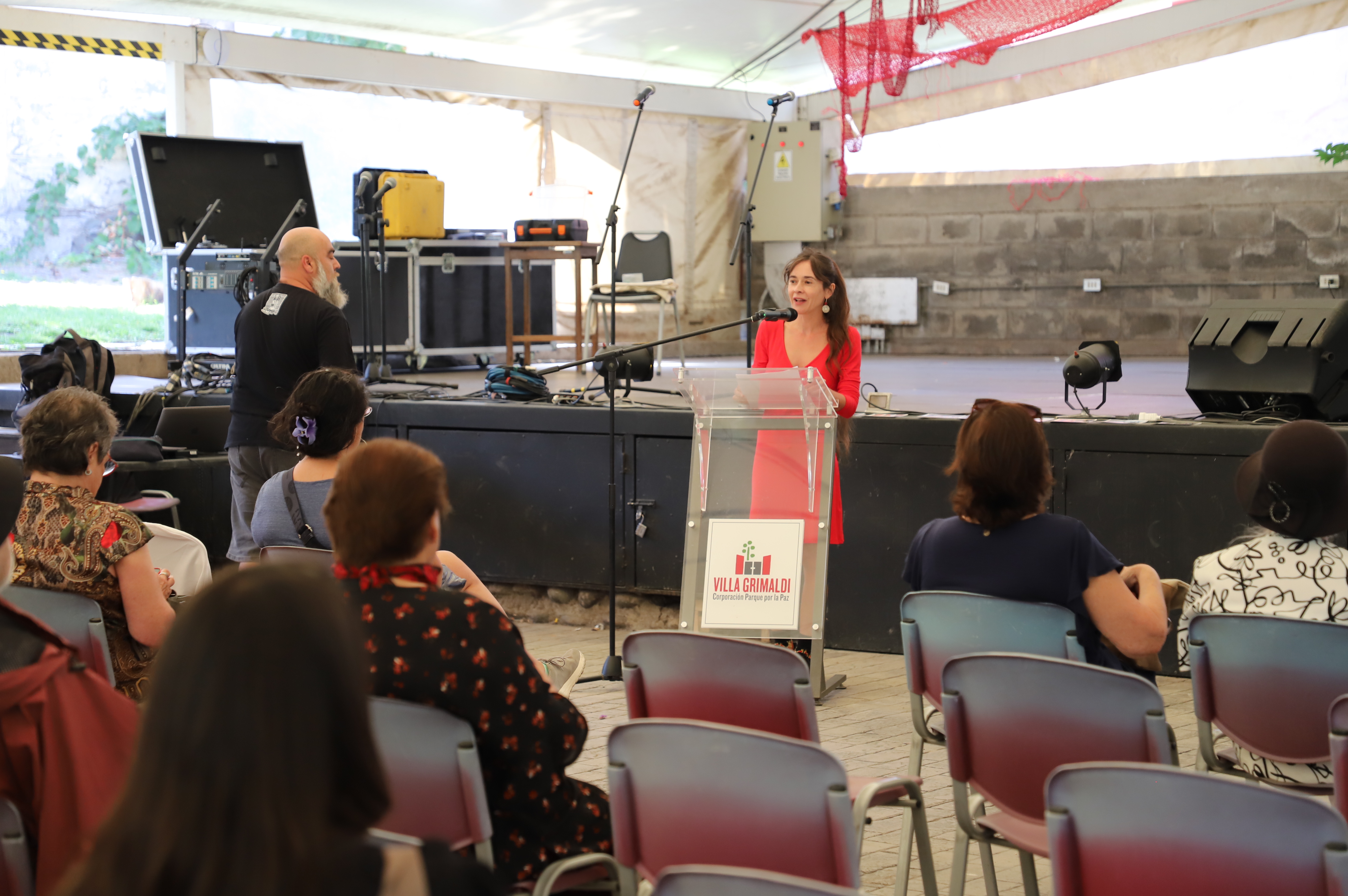 MARIANA ZEGERS: HAY QUE DECLARARSE EN ALERTA DE DERECHOS HUMANOS Y HACEMOS ECO DE LA CONSIGNA FEMINISTA «NI UN PASO ATRÁS”