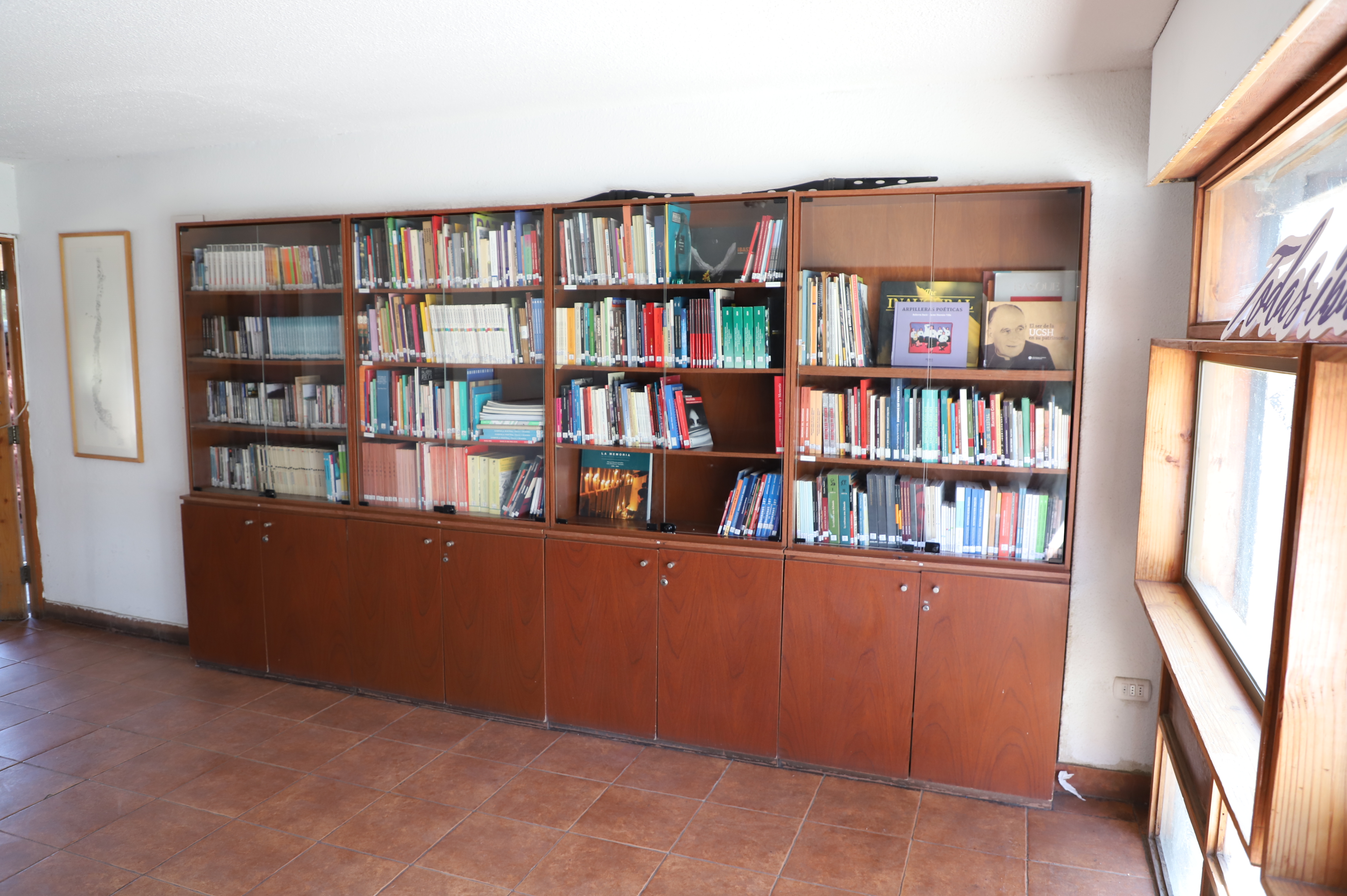 En el Día Mundial del Libro y del Derecho de Autor. BIBLIOTECA COMUNITARIA DE VILLA GRIMALDI HABILITA NUEVO SISTEMA DE CONSULTA Y CATALOGACIÓN DE SUS EJEMPLARES
